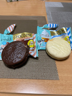 「ロッテ チョコパイ ミルクソフトクリーム 袋1個」のクチコミ画像 by ぱりんこさん