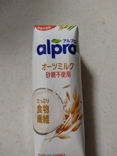 「ALPRO オーツミルク 砂糖不使用 パック250ml」のクチコミ画像 by ぴのこっここ就寝中さん