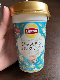 「リプトン ジャスミンミルクティー カップ240ml」のクチコミ画像 by chan-manaさん