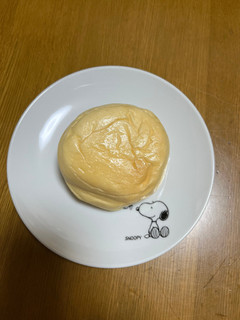 「八天堂 冷やして食べる とろけるくりーむパン 1個」のクチコミ画像 by レビュアーさん