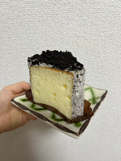「スターバックス クッキー＆クリームシフォンケーキ」のクチコミ画像 by ちゃんわかさん