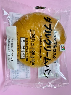 「セブン＆アイ セブンプレミアム ダブルクリームパン 袋1個」のクチコミ画像 by もんペチさん