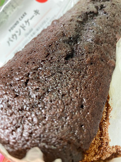 「神戸物産 パウンドケーキ チョコ 袋1個」のクチコミ画像 by もんペチさん