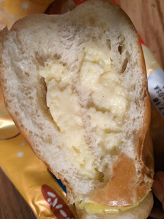 「第一パン 冷やしてもおいしいクリームパン」のクチコミ画像 by ゅぃぽんさん