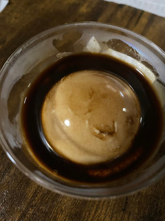 「ローソン Uchi Cafe’ バニラ＆コーヒーゼリー」のクチコミ画像 by gologoloさん