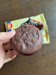「ロッテ 生チョコパイ 袋1個」のクチコミ画像 by chan-manaさん
