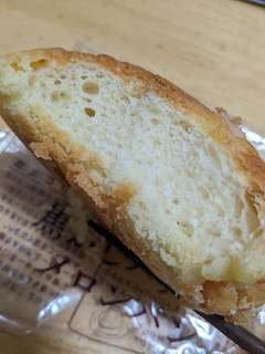 「シャトレーゼ 焦がしバターのメロンパン 1個」のクチコミ画像 by ゅぃぽんさん
