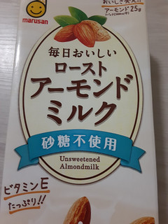 「マルサン アーモンドミルク 砂糖不使用 パック1000ml」のクチコミ画像 by もこもこもっちさん