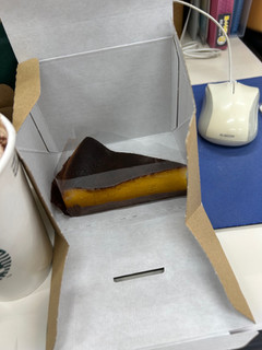 「スターバックス パンプキンのバスクチーズケーキ」のクチコミ画像 by ぱりんこさん