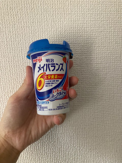 「明治 メイバランス Miniカップ いちごヨーグルト味 カップ125ml」のクチコミ画像 by おかゆんさん