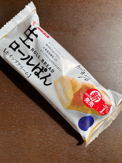 「ヤマザキ 生ロールぱん ホイップクリーム 袋1個」のクチコミ画像 by chan-manaさん