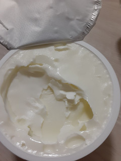 「よつ葉 バターミルクヨーグルト」のクチコミ画像 by もこもこもっちさん