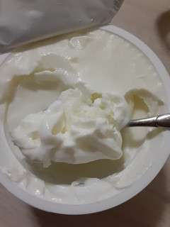 「よつ葉 バターミルクヨーグルト」のクチコミ画像 by もこもこもっちさん