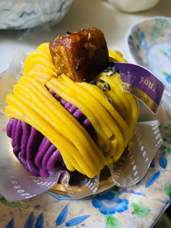 「シャトレーゼ 金時芋と紫芋のモンブラン」のクチコミ画像 by gologoloさん