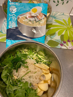 「モランボン 韓国式冷麺 袋185g」のクチコミ画像 by Tinytot さん
