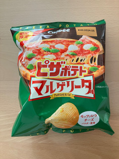 「カルビー ピザポテト マルゲリータ味 袋57g」のクチコミ画像 by こつめかわうそさん