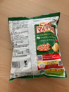「カルビー ピザポテト マルゲリータ味 袋57g」のクチコミ画像 by こつめかわうそさん