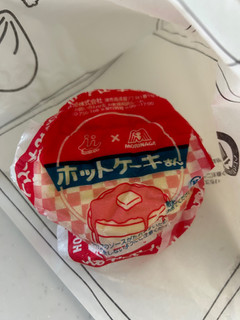 「ファミリーマート 森永製菓監修 バター香るホットケーキまん」のクチコミ画像 by NAOYさん