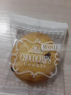 「森永製菓 ムーンライト仕立てのチョコチップクッキー 12枚」のクチコミ画像 by もこもこもっちさん
