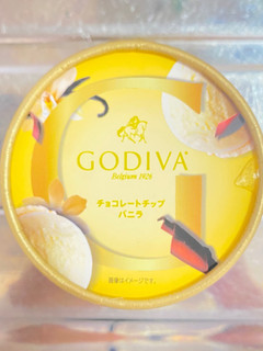 「ゴディバ カップアイス チョコレートクリスピー クリーム カップ90ml」のクチコミ画像 by 太らない体がほしいさん