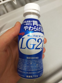 「明治 プロビオヨーグルトLG21 ドリンクタイプ ボトル112ml」のクチコミ画像 by まつまさん