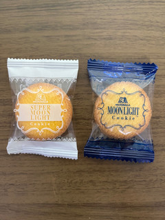 「森永製菓 スーパームーンライト クッキー 2枚×7」のクチコミ画像 by ピンクのぷーさんさん
