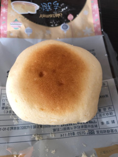 「ヤマザキ 焼きチーズスフレ」のクチコミ画像 by パン大好きさん