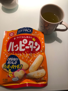 「亀田製菓 ハッピーターン 袋67g」のクチコミ画像 by パン大好きさん