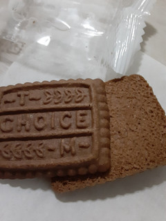 「森永製菓 チョイス バターショコラ 箱2枚×7」のクチコミ画像 by もこもこもっちさん