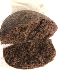 「木村屋 ジャンボむしケーキ 秋のチョコ 袋1個」のクチコミ画像 by パン大好きさん