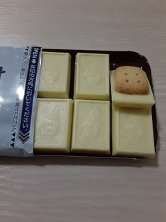 「ブルボン アルフォートミニチョコレート くちどけホワイト 箱12個」のクチコミ画像 by もこもこもっちさん