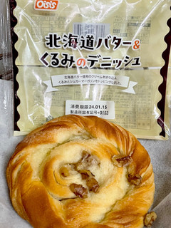 「オイシス 北海道バター＆くるみのデニッシュ 袋1個」のクチコミ画像 by ビールが一番さん