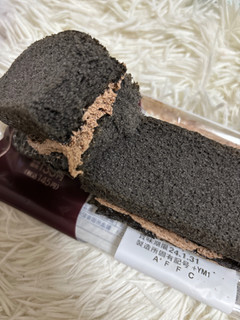 「ヤマザキ 生チョコクリームサンドケーキ 1個」のクチコミ画像 by ぷらりねさん