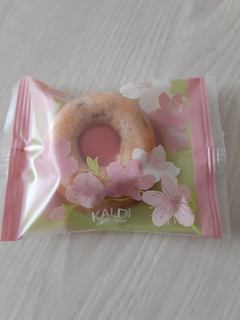 「カルディ 桜フィナンシェ 袋3個」のクチコミ画像 by もこもこもっちさん