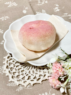 「ローソン Uchi Cafe’ × ICHIBIKO ホボクリム ほぼほぼクリームのシュー いちご」のクチコミ画像 by COTORI cafeさん