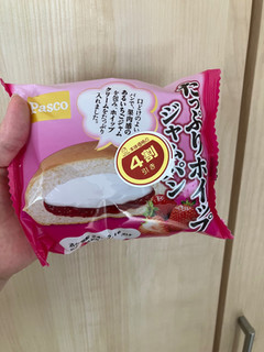 「Pasco たっぷりホイップジャムパン 袋1個」のクチコミ画像 by みもとさん