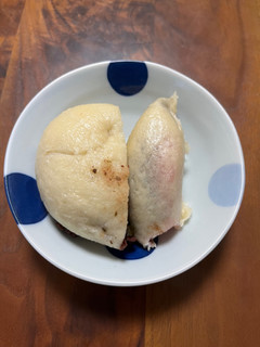 「ぐるてんずカヌレ 桜餅風ベーグル 1個」のクチコミ画像 by ピンクのぷーさんさん