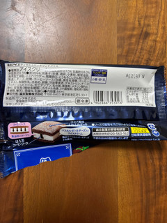 「森永製菓 ティラミスケーキサンドアイス 84ml」のクチコミ画像 by ピンクのぷーさんさん