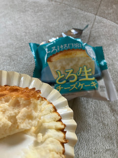 「ファミリーマート とろ生チーズケーキ」のクチコミ画像 by あべこさん