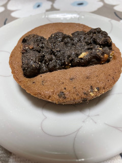 「ファミリーマート ファミマルSweets ブラックサンダー チョコクッキー」のクチコミ画像 by milkypokoさん