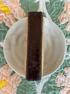 「無印良品 不揃いバウム チョコがけヘーゼルナッツ 袋1個」のクチコミ画像 by milkypokoさん