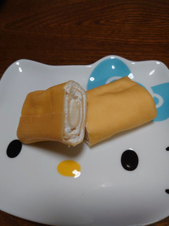 「プレシア PREMIUM SWEETS WITH KIRI クリームチーズのスティッククレープ 袋1個」のクチコミ画像 by ペリカさん