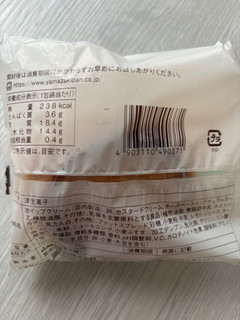 「ヤマザキ ツインシュ― レアチーズクリーム＆ホイップ 袋1個」のクチコミ画像 by ぷらりねさん