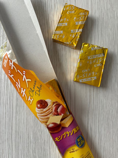 「宝幸 ロルフ チーズドルチェ モンブラン風味 4個」のクチコミ画像 by ぷらりねさん