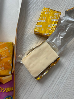 「宝幸 ロルフ チーズドルチェ モンブラン風味 4個」のクチコミ画像 by ぷらりねさん