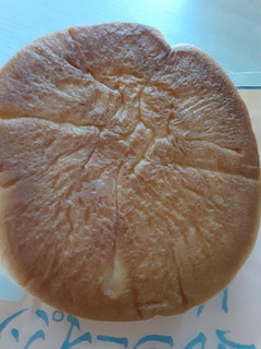 「ヤマザキ 札幌タイムズスクエア風クリームパン 袋1個」のクチコミ画像 by もこもこもっちさん