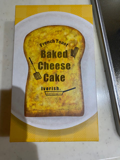 「Ivorish フレンチトースト ベイクドチーズケーキ」のクチコミ画像 by gologoloさん