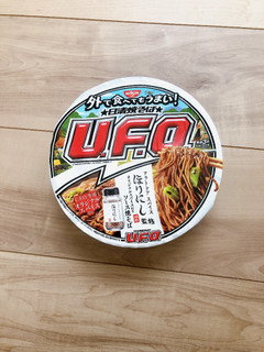 「日清食品 日清焼そばU.F.O. ほりにし監修オリジナルスパイス付き ソース焼そば カップ105g」のクチコミ画像 by えりーぬめいちゃんさん