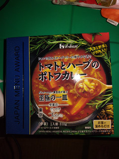 「ハウス JAPAN MENU AWARD トマトとハーブのポトフカレー 箱310g」のクチコミ画像 by トゥイーティーさん