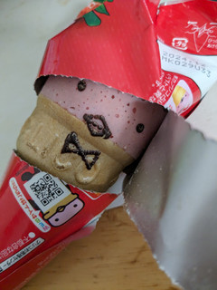「グリコ ジャイアントカプリコ イチゴ味 袋36.8g」のクチコミ画像 by ゅぃぽんさん